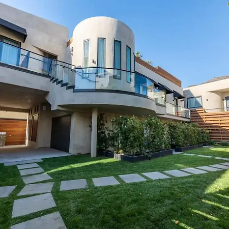 Malibu Sand Carbon Beach Suites Extérieur photo