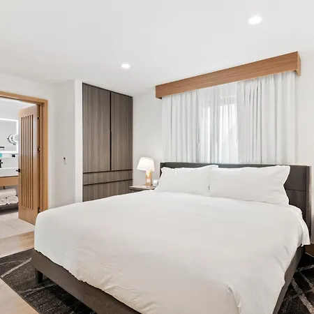 Malibu Sand Carbon Beach Suites Extérieur photo