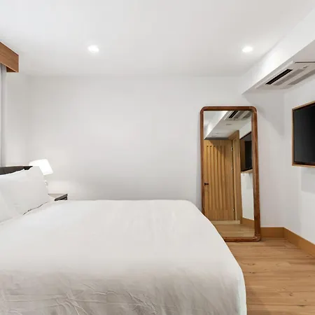 Malibu Sand Carbon Beach Suites Extérieur photo